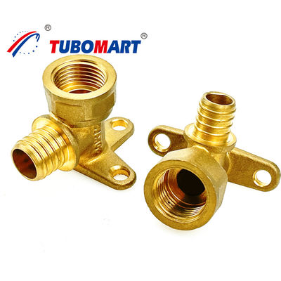 ニッケル付ペックススライディングフィッティング 1/2 インチ BSP / NPT サイズ 最大圧力 200 Psi